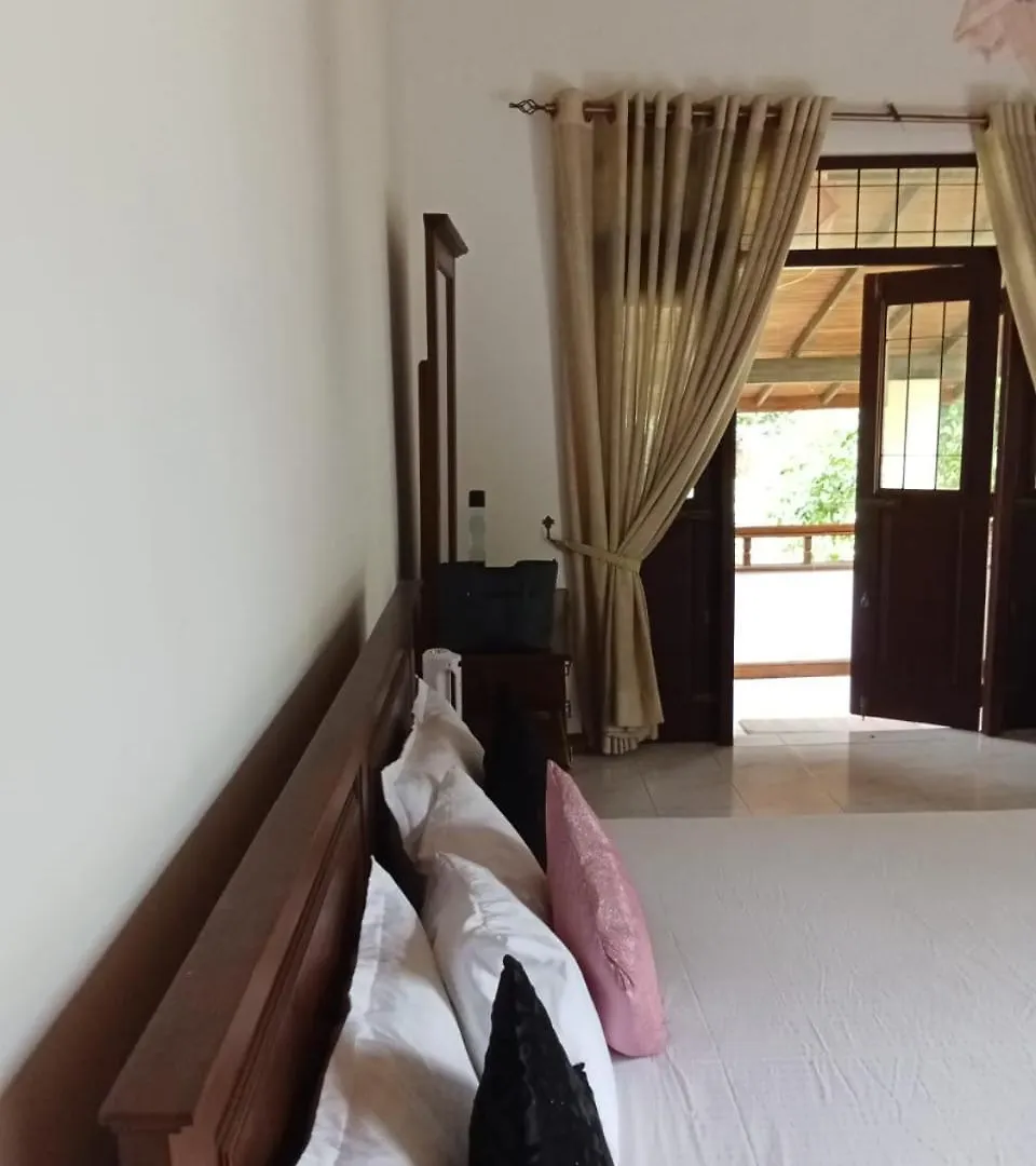 Sandu Villa Galkanda Watta Kandy