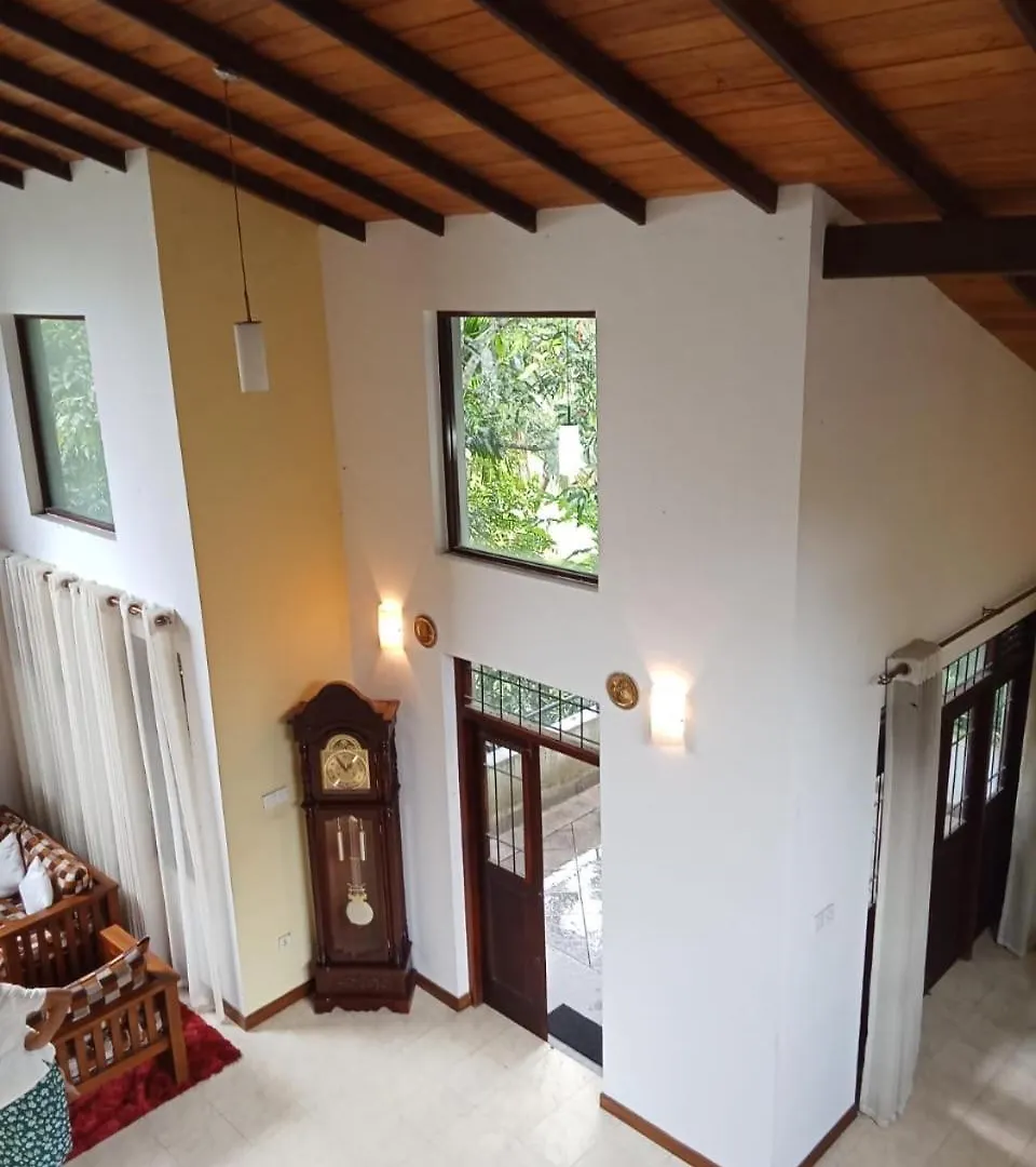 Sandu Villa Galkanda Watta Kandy