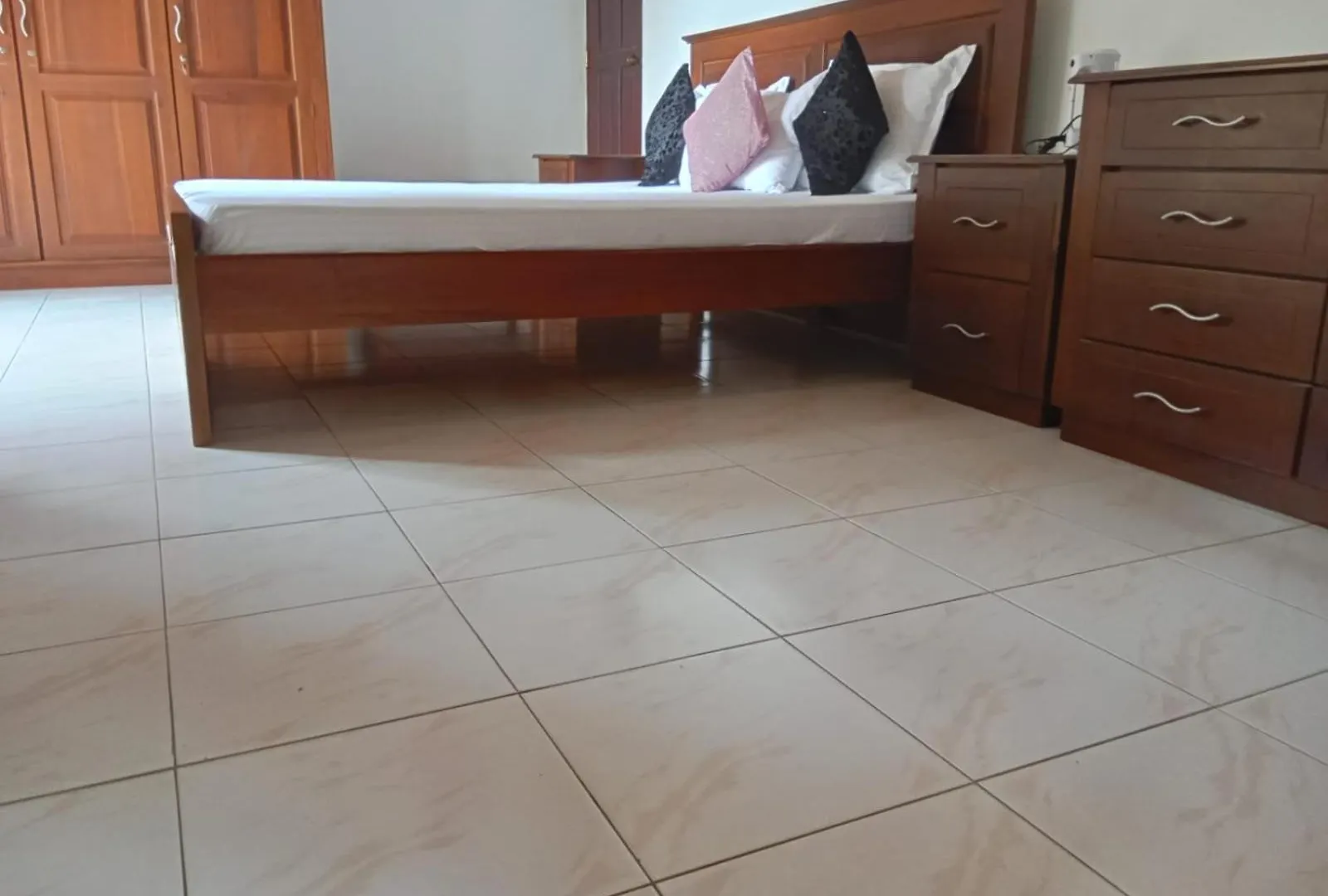 Sandu Villa Galkanda Watta Kandy